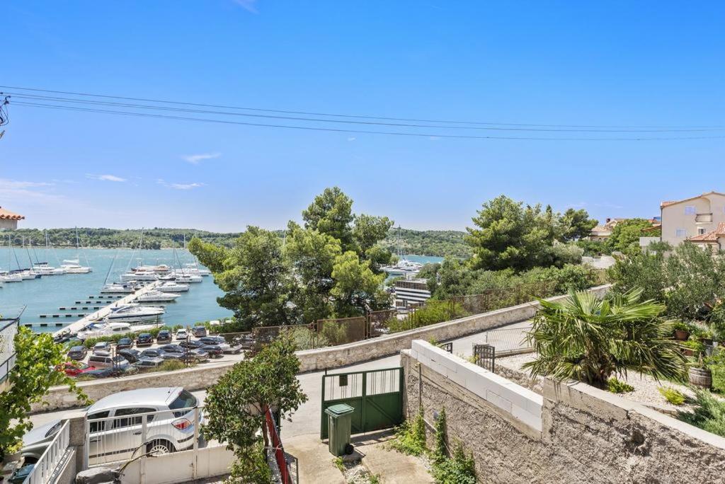 Apartments Tara, Sibenik - Mandalina Exterior foto